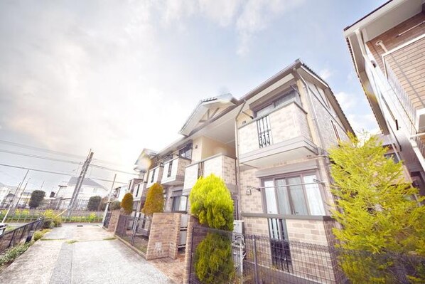 グロリアA棟の物件内観写真